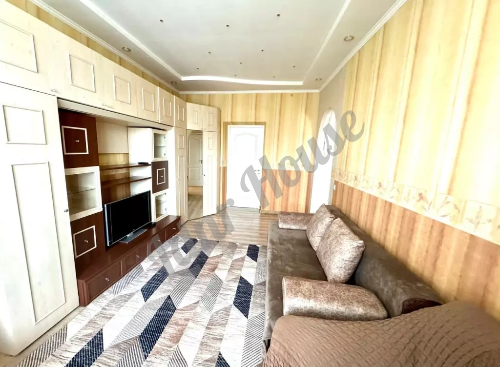 2-комн. Кв. 55 м² | Этаж: 3/5