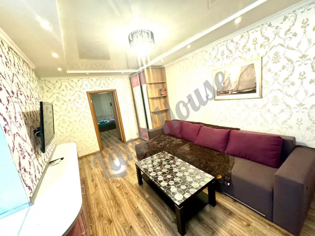 2-комн. Кв. 55 м² | Этаж: 3/5