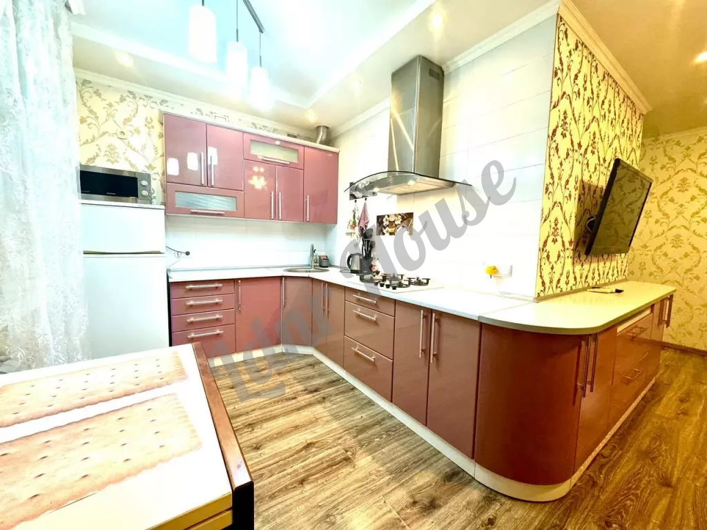 2-комн. Кв. 55 м² | Этаж: 3/5