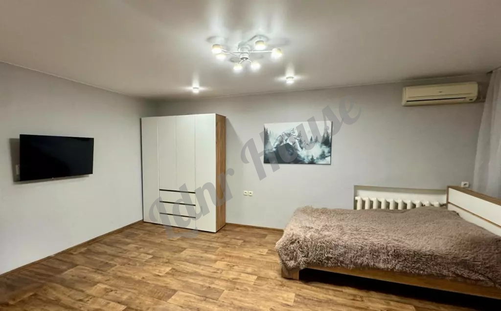 1-комн. Кв. 44 м² | Этаж: 3/5