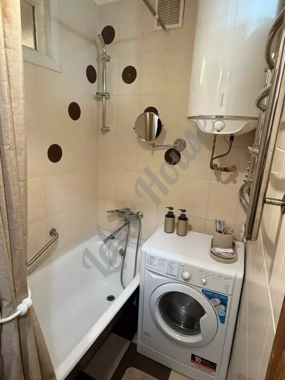 2-комн. Кв. 50 м² | Этаж: 1/5