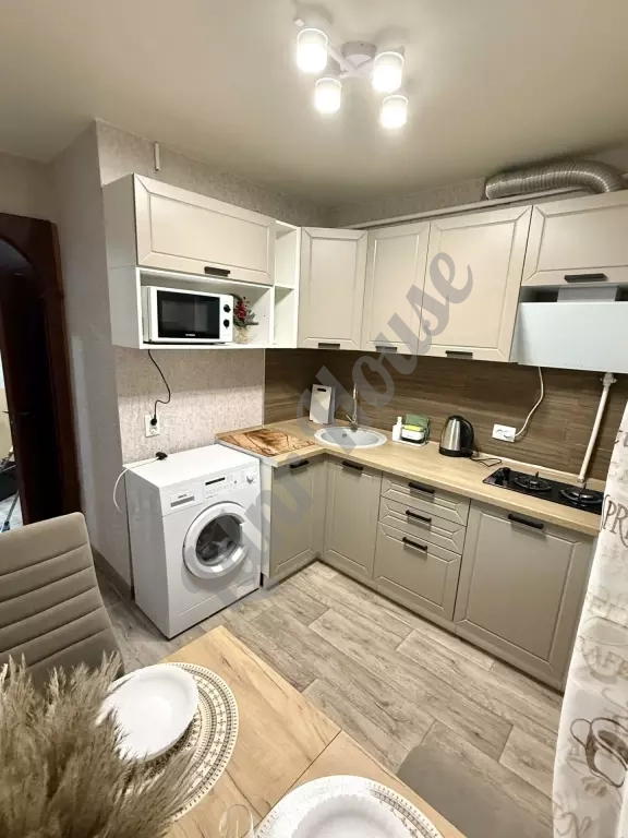 1-комн. Кв. 35 м² | Этаж: 3/5
