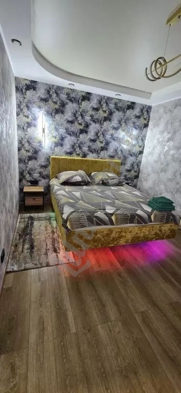 1-комн. Кв. 33 м² | Этаж: 3/5