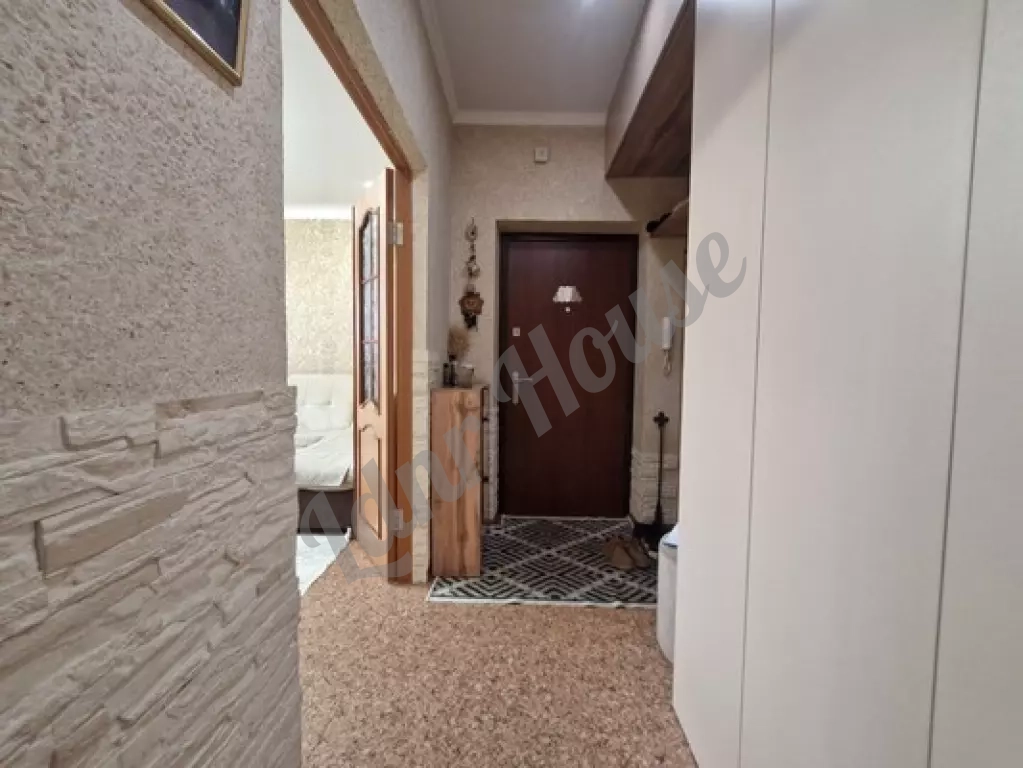 2-комн. Кв. 49 м² | Этаж: 3/9