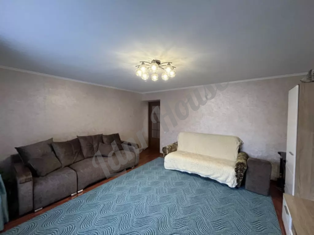 2-комн. Кв. 70.2 м² | Этаж: 6/9