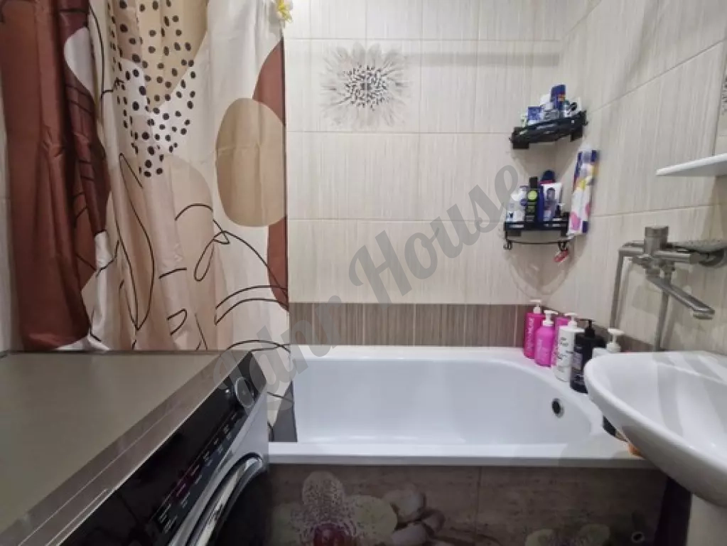 2-комн. Кв. 49 м² | Этаж: 3/9