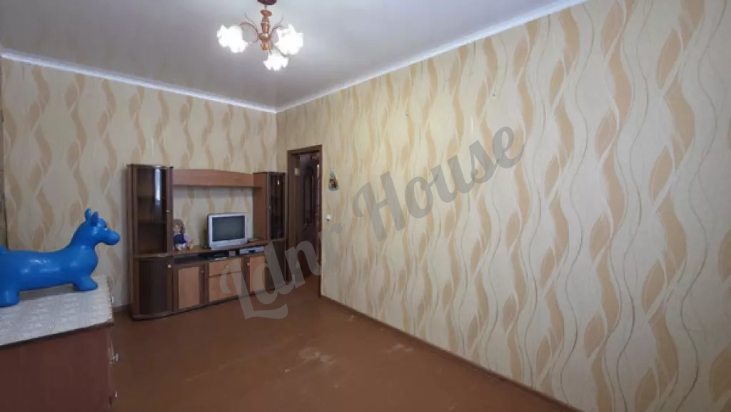 3-ком.Кв. 71 м² | Этаж: 1/2