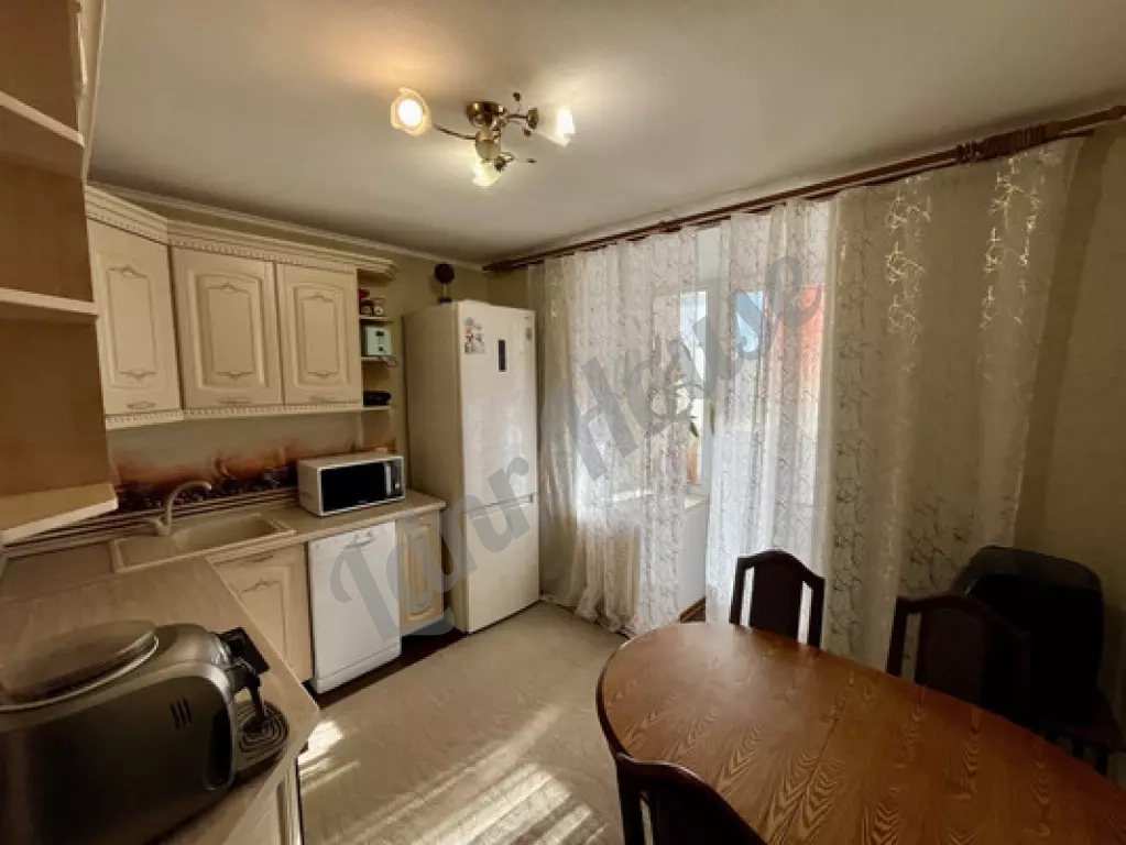 2-комн. Кв. 70.2 м² | Этаж: 6/9