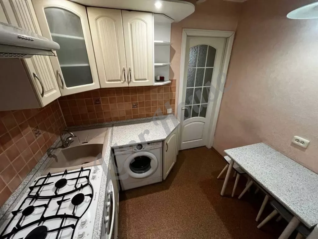2-комн. Кв. 45 м² | Этаж: 3/5