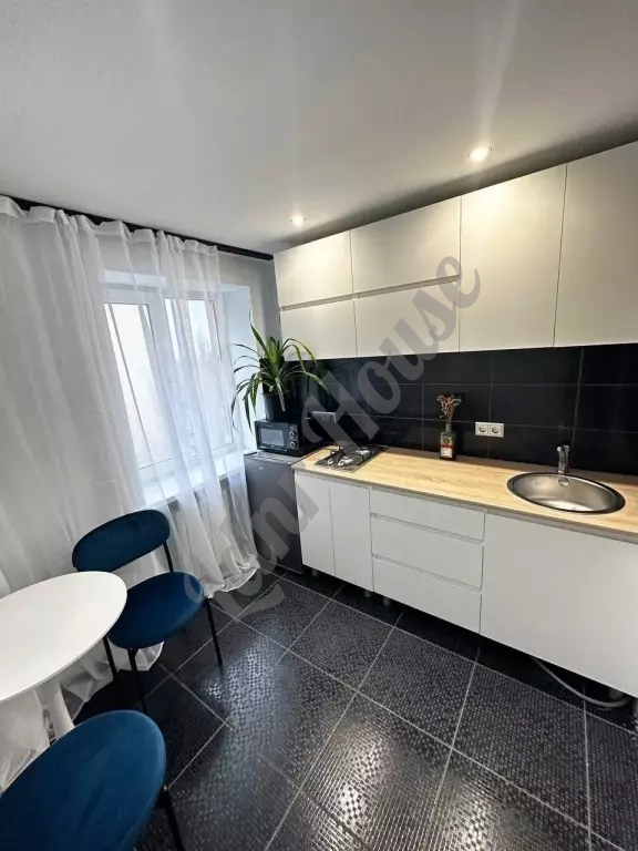 1-комн. Кв. 33 м² | Этаж: 2/5