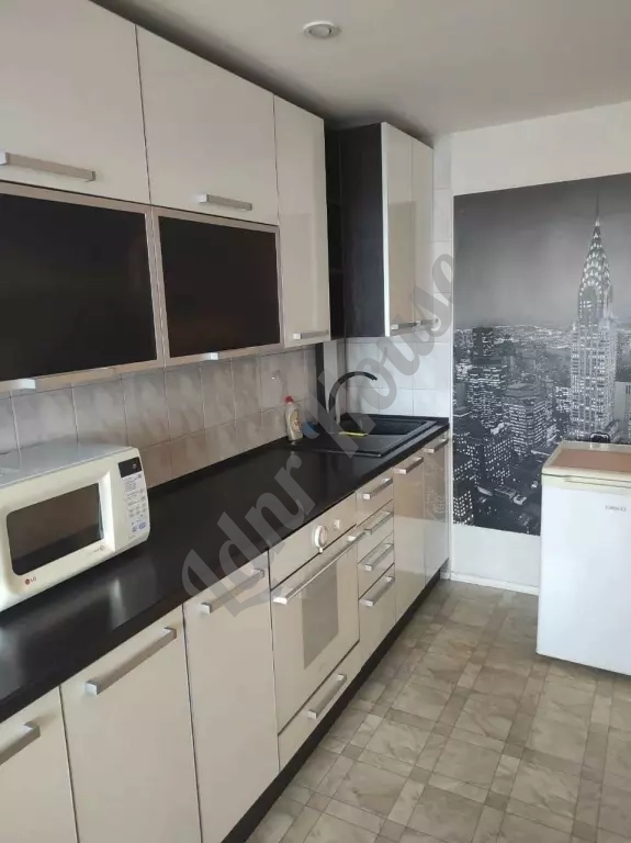 1-комн. Кв. 35 м² | Этаж: 3/5