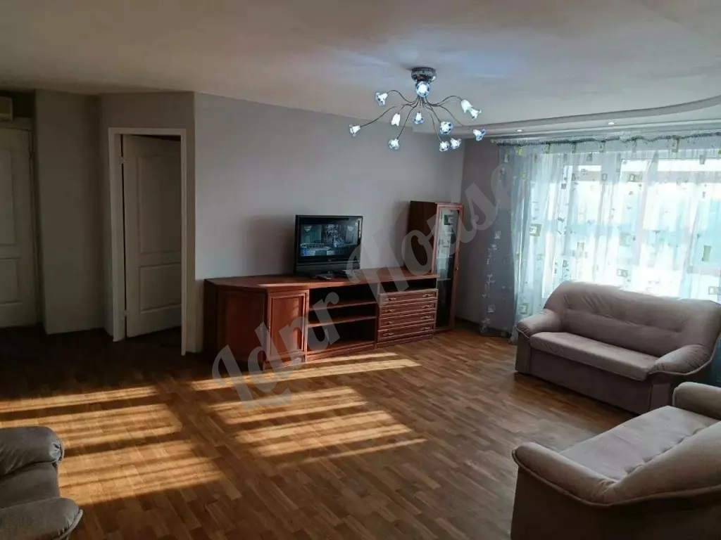 4-комн. Кв. 88 м² | Этаж: 3/5